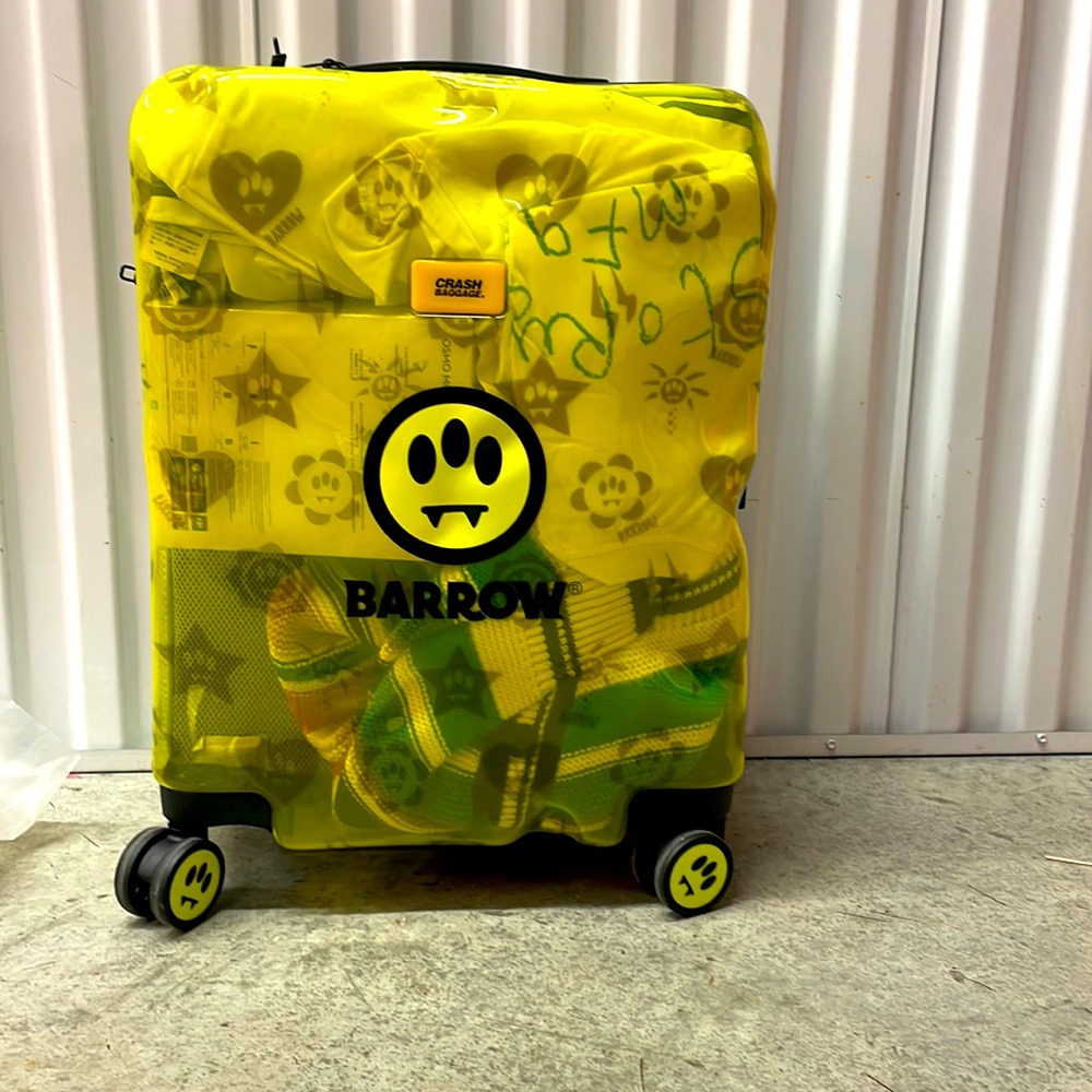 Barrow carry on luggage